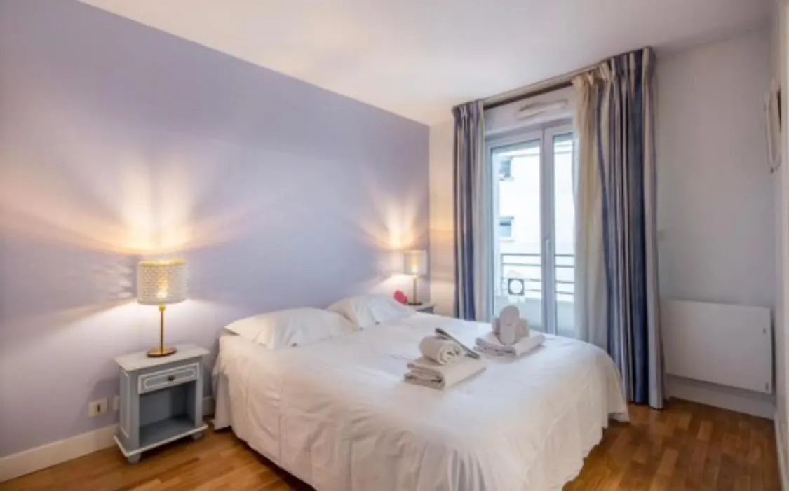 Apartament Un Ptit Soleil A Paryż